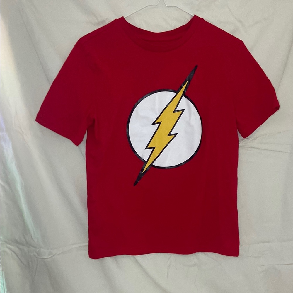 ☾.݁ᛪ༙ Red L (10-12) The Flash T-Shirt